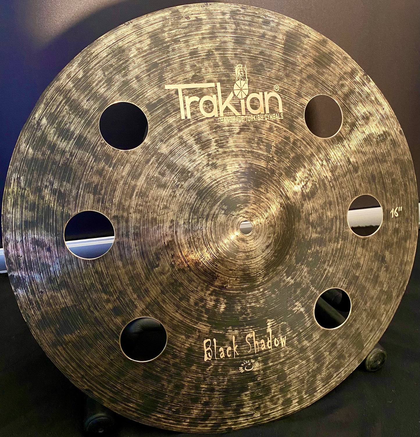 Crash Hollow FX Black Shadow 16'