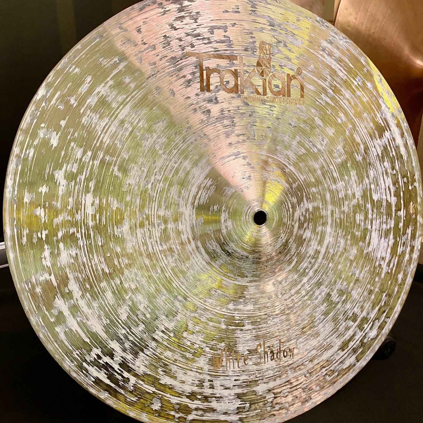 Crash 18' White Shadow